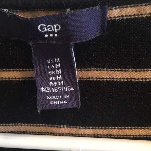 Gap Sweater - Picture 3 of 4